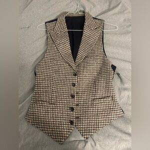Suitsupply Cream and Brown Houndstooth Vest SIZE 34R